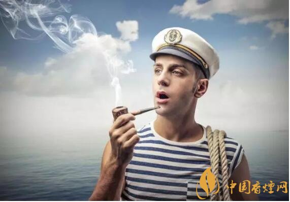 香煙夾耳朵上是怎么來(lái)的，耳夾煙是男人的專(zhuān)利