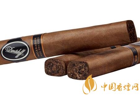 大衛(wèi)杜夫系列雪茄口感評(píng)測(cè) 造型威武霸氣的一款雪茄！